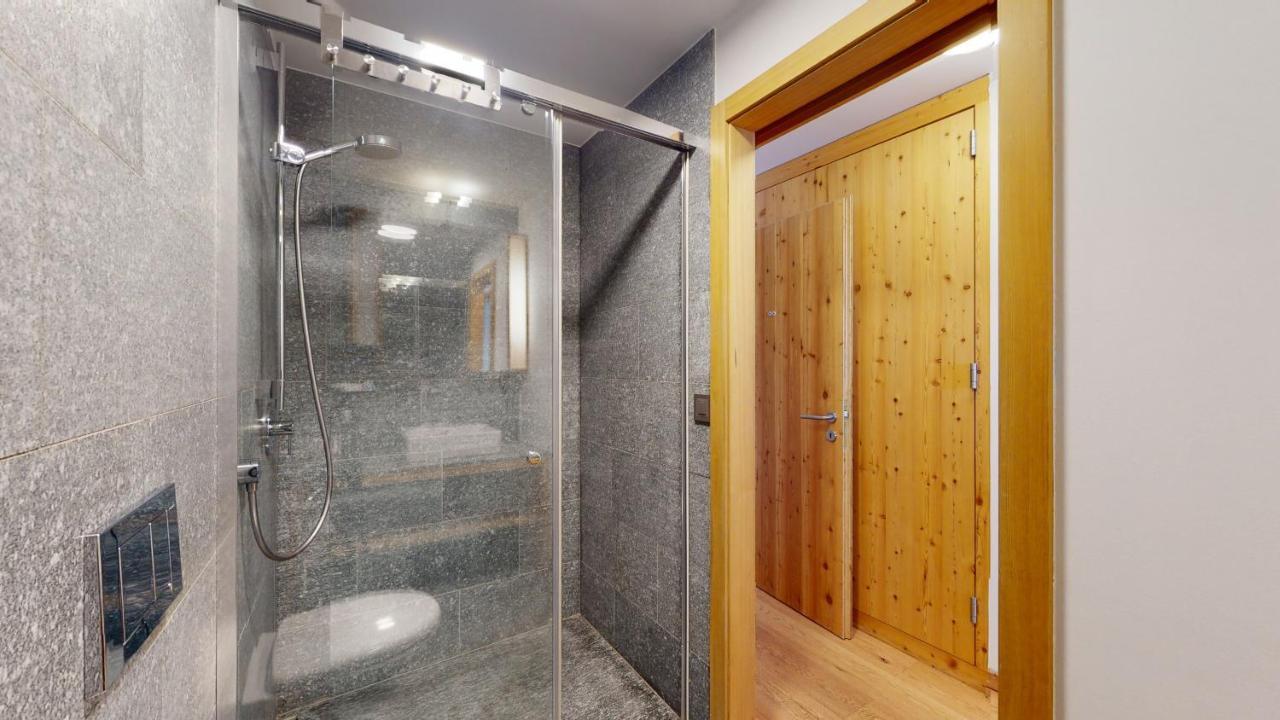 Etoiles des Neiges LUXE&JACUZZI chalet 12 pers by Alpvision Résidences Hérémence Exterior foto